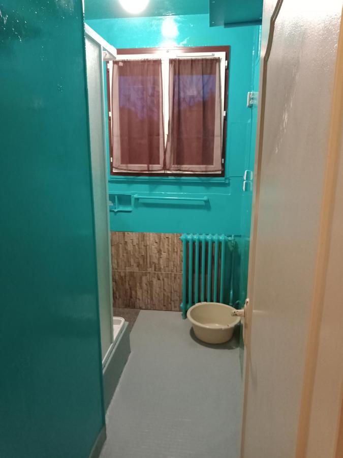 Maison Complete Монлюсон Екстер'єр фото