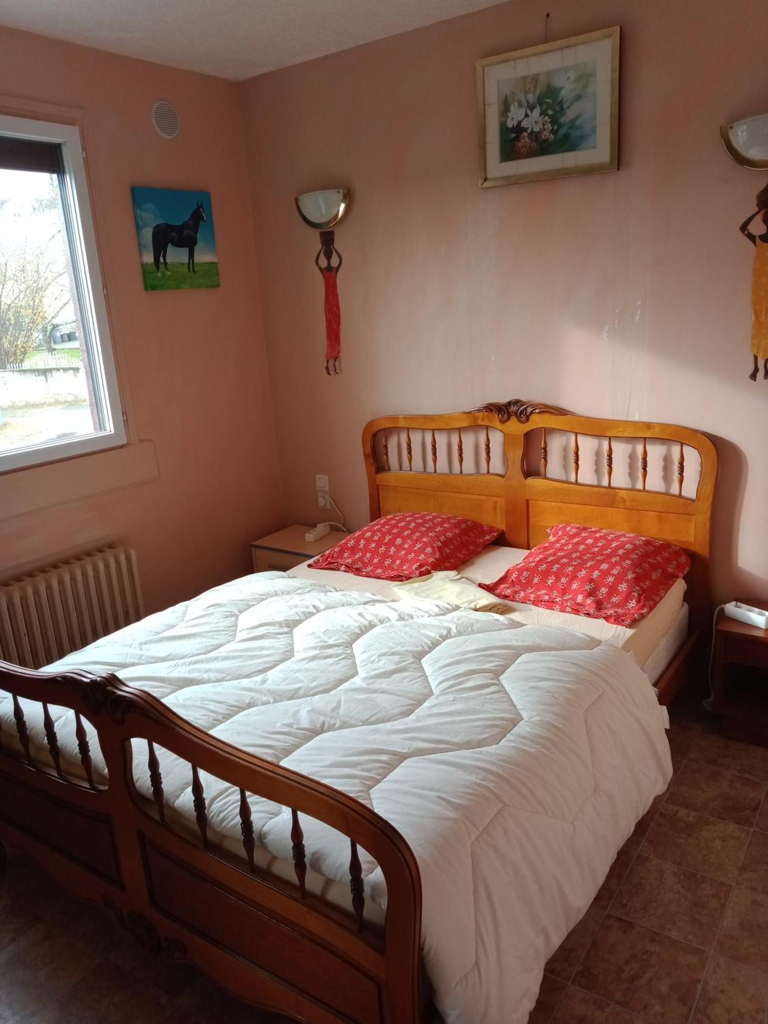 Maison Complete Монлюсон Екстер'єр фото